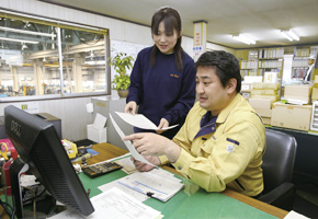 写真：生産管理シーン